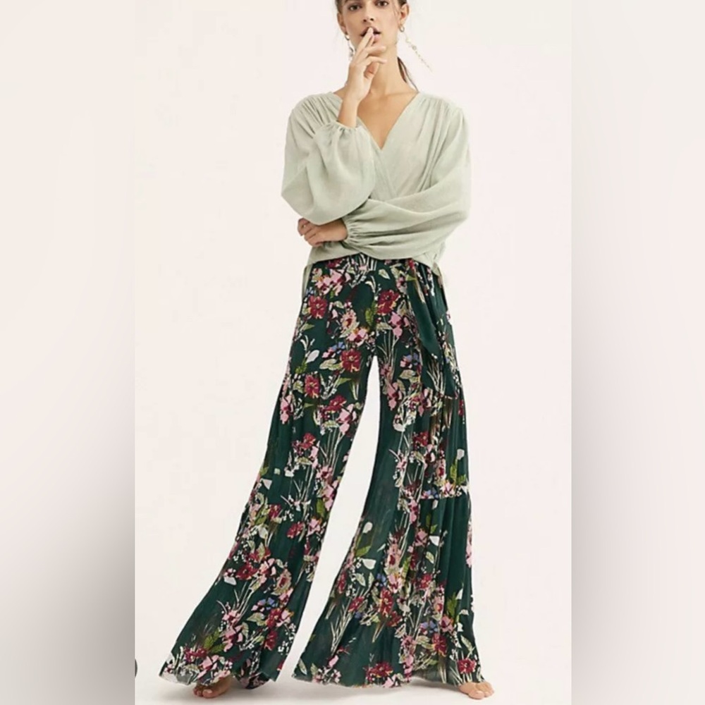 Free People One Aloha Printed Wide-Leg Pants, Green Combo, XS
